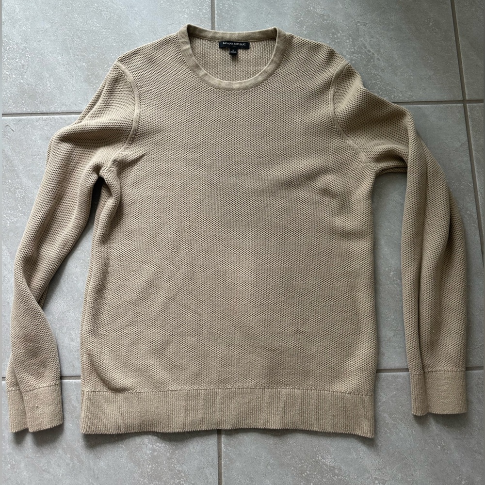 Banana Republic Beige Knit Sweater